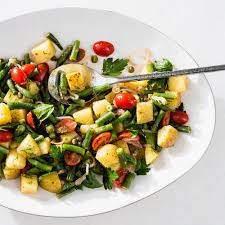 Potato Green Bean And Tomato Salad Cook S Country Green Beans Potatoes Healthy Salad Recipes