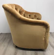 Pair Of Vintage Gold Tufted Velvet Barrel Chairs On Casters Mid Century Modern At 1stdibs