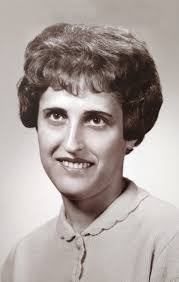 Karen Hofer's Instagram, Twitter & Facebook