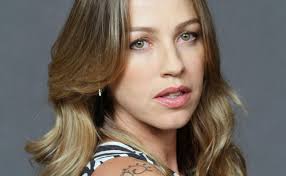 She got her start with the ford model agency. Fiz Malhacao A Forca Foi Uma M Desabafa Luana Piovani Cassilandia Urgente