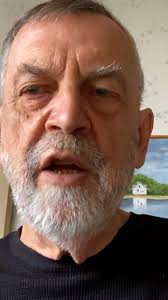 Misha Benes chattade om livet på Robinson-ön