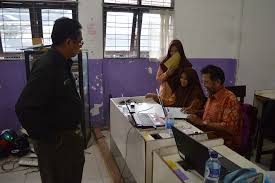 Dan sekarang kami memiliki 9 jurusan, serta. Kunjungan Kerja Komite Smkn 1 Banjarmasin Smk Negeri 1 Banjarmasin