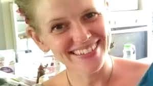 Kara Hooper's Instagram, Twitter & Facebook