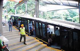Bukit gambir is primarily a residential neighbourhood that includes gambir heights, jade view and the hill railway road (jalan stesen bukit bendera). Kereta Kabel Bukit Bendera Beroperasi Semula Esok