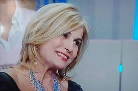 Alessandra appiano, il mistero della morte della scrittrice e conduttrice tv: Alessandra Appiano Incerta La Data Dei Funerali Della Scrittrice