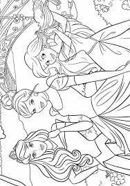 Alle disney prinsessen (1) is print de eerste kleurplaat van alle disney prinsessen (1) gratis uit en kleur deze eerste heel mooi in. 17 Gratis Disney Prinses Kleurplaten Leuke Kleurplaten Nl
