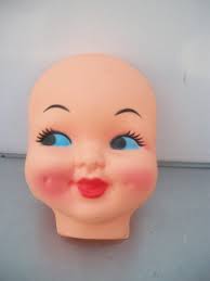 Plastic Plates Vintage Style