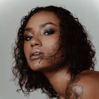 10+ "Mia Rich" profiles