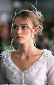 Love Actually Fans Stunned By The Tiny Age Gap Between Juliet And Sam Keira Knightley Love Actually Love Actually Keira Knightley