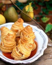 Poires En Turban Recette Desserts Aux Fruits Alimentation Poire