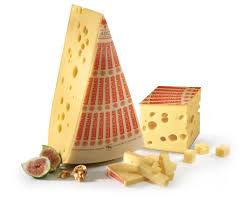 «emmentaler aop réserve ist ein käse für geniesser. Emmentaler Kase Schweiz Kase Nach Region Kasewelten De