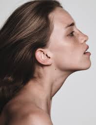 Elle s'y est notamment confiée mais sans s'épancher sur la relation qu'elle. Adut Akech Rebecca Leigh Sohyun Jung Signe Veiteberg Felice Noordhoff Kerolyn Soares In Vogue Germany September 2019 By Chris Colls 1 2