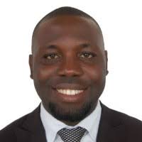 200+ perfiles de «Essiam»