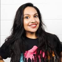 Laura Rocha's Instagram, Twitter & Facebook