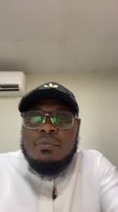 Dele Kadiri (@thedelekadiri)