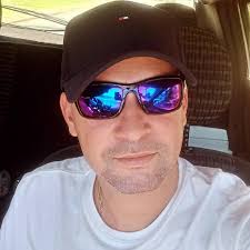 Café da Manha está na mesa, sirvase a vontade, hoje até as 10hrs corre pro  super Gs