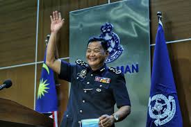 Born 23 july 1953) is a malaysian politician who served as the 6th prime minister of malaysia from april 2009 to may 2018. Outgoing Igp Abdul Hamid Hands Over Reins To Acryl Sani Malaysia Malay Mail