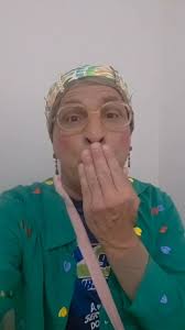 Hoje, terça-feira, as 19h30 na Rede Brasil de Televisão tem Programa Padre  Alessandro Campos ao Vivo, com participação especial de  @loscastillosoficial . Programa transmitido também pelo canal  www.youtube.com/padrealessandrocampos No domingo tem reprise