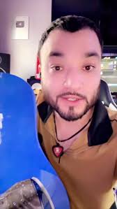 #storytime Que pasó con mi guitarra EF381sc-T, ., ., ., #jairotkpower  #guitarist #fyp #share #takamine #12stringguitar #explorepage  #regionalmexicano #corridos