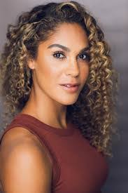 Lea Mcgowan's Instagram, Twitter & Facebook