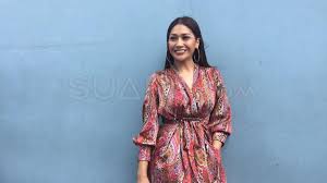 Dewi dewi dokter cinta house armstrongproduct uploaded. Tata Janeeta Makin Cetar 3 Potret Dulu Vs Sekarang Personel Dewi Dewi