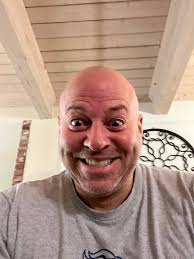 Yall ever called somebody back and hope they don't answer 🤫😂🤣