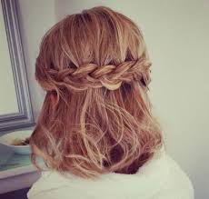 Formal Hairstyles Half Up Half Down For Short Hair Half Braided Hairstyles Prom Hairstyles For Short Hair Cute Hairstyles For Short Hair