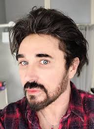 Rimani sempre aggiornato scoprendo prima di tutti gli altri le notizie sulla musica e le curiosità sui tuoi artisti, gruppi e interpreti. Scialpi Lo Ricordi Quand Era Cosi Guarda Le Foto Ieri E Oggi Oggi