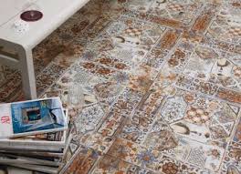 بلاط الأرضيات الإسبانية 240 صور في الحمام المطبخ الرواق