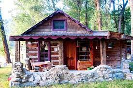 La ubicación de la construcción esta nada más y nada menos que de diez mil pies de altura. Acogedora Cabana De Madera En Colorado Glamping Ee Uu