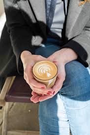 Der kaffee wurde als der beste der ganzen messe gelobt! Coffee Guide Fur Munchen Hier Gibt Es Den Besten Kaffee Der Stadt Bester Kaffee Kaffee Kaffee Und Kuchen
