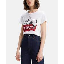 Levi's - Camiseta De Mujer Con Logo Y Print De Snoopy from El Corte Ingles  on 21 Buttons