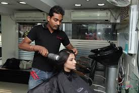 1622 boulevard de la concorde e, laval, qc h7g 2e7, canada. Colors Hair Beauty Spa Salon Spec Ballygunge Kolkata Find A Spa Wellness On Trustmedi