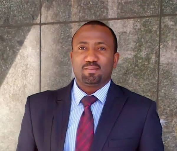Umar Yakubu: Additional $800 million to our Sovereign Debt Crisis - Daily Post Nigeria