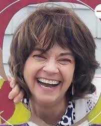 Paula Oliver's Instagram, Twitter & Facebook