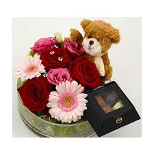 Order & send premium flowers today. Sweden Flowers Love Delux Online Flower Shop Flower Bouquet Delivery Send Roses