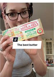 Maybe it’s just because it’s salted? But I swear Parisian butter tastes so  much better than ours?! I could literally eat it