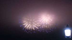 Maybe you would like to learn more about one of these? Thousands Travel To San Francisco Brave The Cold For Fourth Of July Firework Show Abc7 San Francisco