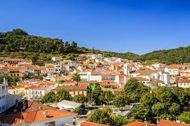 Monchique is a municipality of southern portugal, in faro district. Monchique Portugal 360