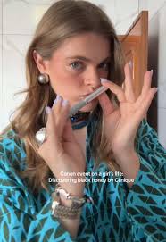 Descobrindo Black Honey da Clinique: Minha Experiência