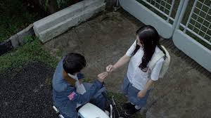 With iqbaal dhiafakhri ramadhan, vanesha prescilla, ira wibowo, bucek depp. Dilan 1991 Indonesian Movie Streaming Online Watch On Netflix