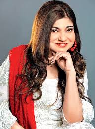 In addition to possessing extraordinary beauty, she has many other virtues. Top 10 Singers Of Bollywood Of All Time Celebrities News India Tv