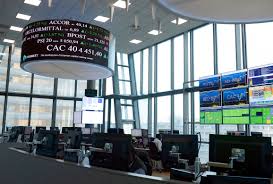 La baisse des prix a entraîné une hausse du volume des ventes. Cac 40 Une Cinquieme Seance De Hausse D Affilee Amene Le Cac 40 En Vue Des 5000 Points Bfm Bourse