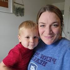 Amber Lesher's Instagram, Twitter & Facebook