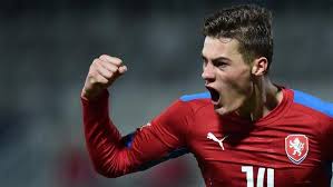 تابع سيرة الاعب باتريك شيك مع احصائيات المشاركات و الاصابات و الاهداف. Ù‡Ù„ ÙŠÙƒÙˆÙ† Ø¨Ø§ØªØ±ÙŠÙƒ Ø´ÙŠÙƒ Ø§Ø®Ø± Ù…Ø§ ØªØ¨Ù‚Ù‰ Ù…Ù† Ø§Ù„Ø¸Ø§Ù‡Ø±Ø© Ø±ÙˆÙ†Ø§Ù„Ø¯Ùˆ Ø³Ø¨ÙˆØ±Øª 360