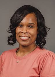 Trina Hooper's Instagram, Twitter & Facebook