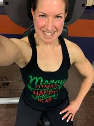 Upper body strength training with machines