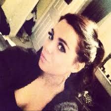 Stream Leanne Nicholas music