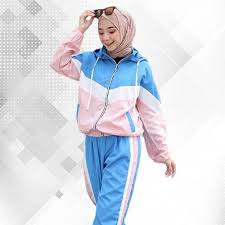 7 desain baju olahraga wanita dewasa keren & terbaru kumpulan desain baju olahraga wanita muslimah muslim keren lengan. Model Kaos Olah Raga Terbaru Dan Terbaik 2021 Dilengkapi Gambar