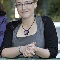 Julia Peine (jpeine2542)